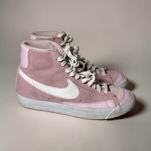 NIKE BLAZER MID 77 PINK TRAINERS SIZE US 7.5 SUEDE HIGH TOP GYM
